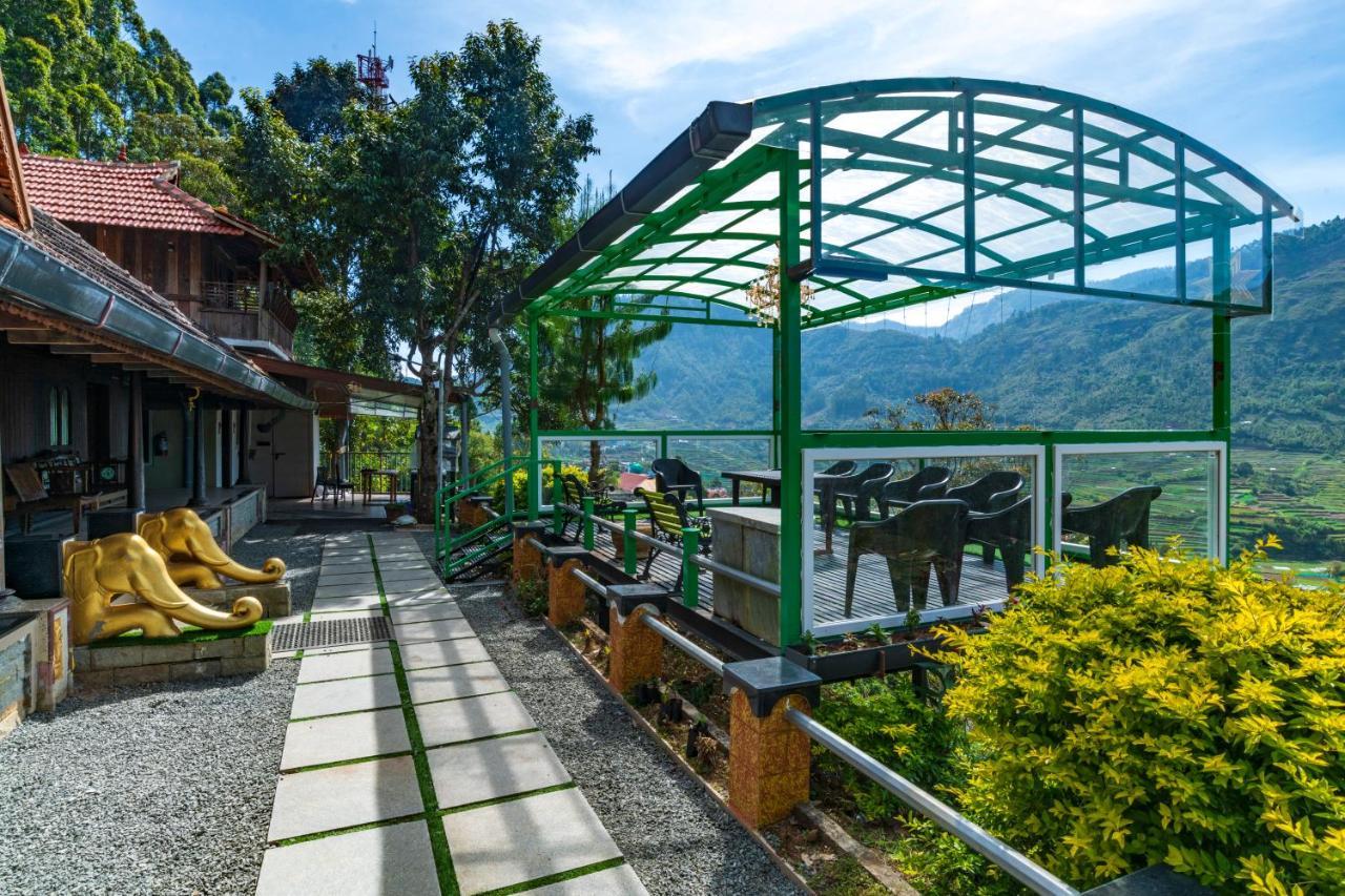 Castillo De Woods , The Private Luxury Villa , 8 Bhk, Vattavada Kottakamboor Exterior photo